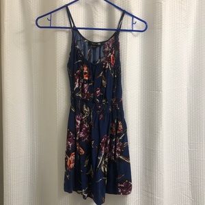 Super cute Forever 21 Dress